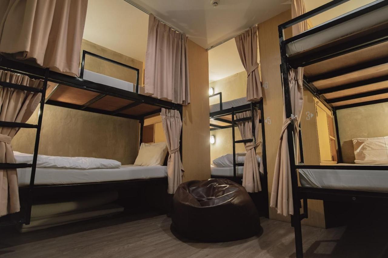 Cazz Hostel Bangkok Extérieur photo
