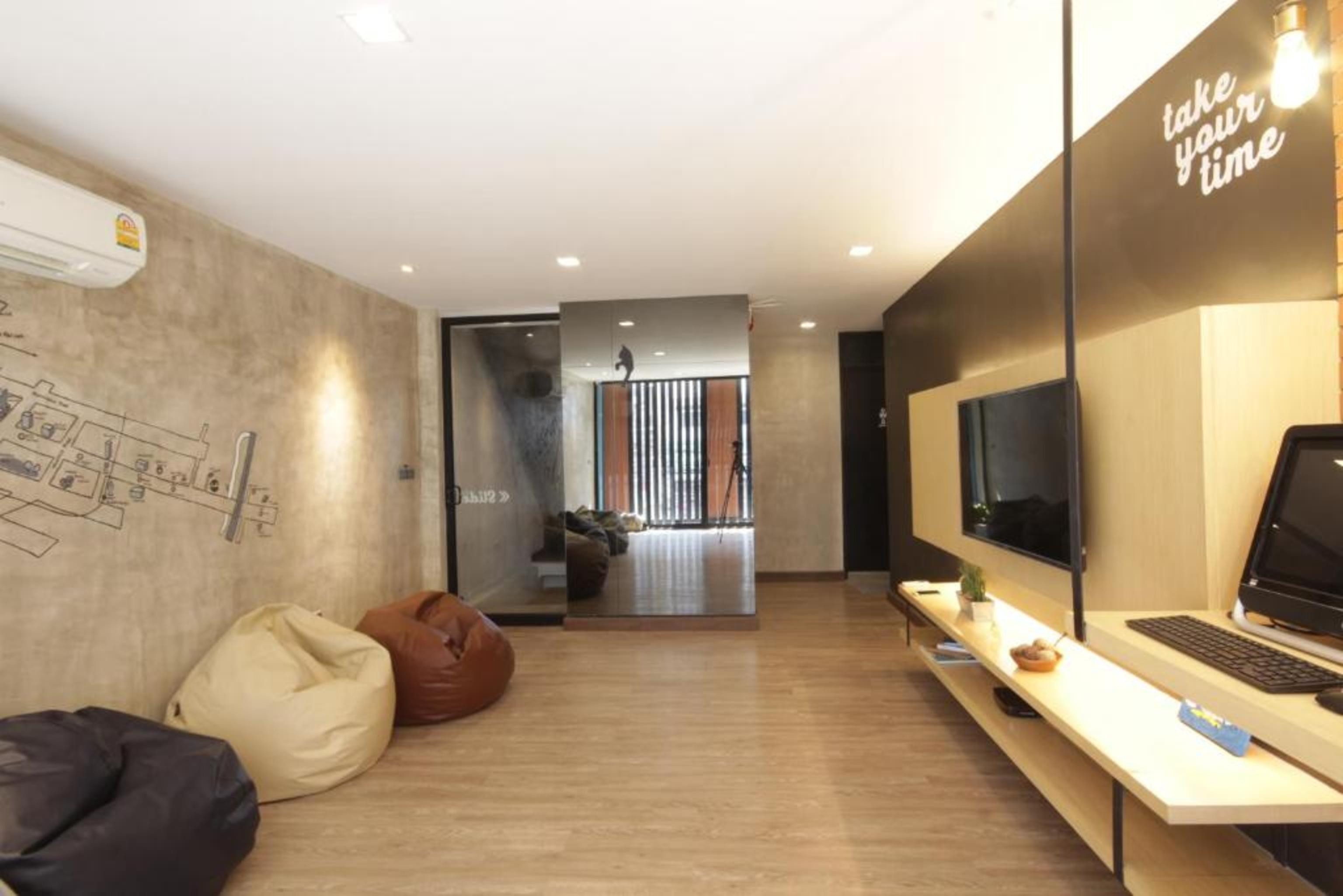 Cazz Hostel Bangkok Extérieur photo